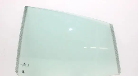 BMW 2 F44 Rear door window glass