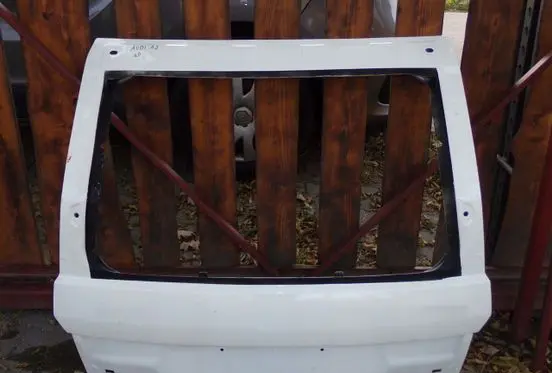Audi A2 Tailgate/trunk/boot lid