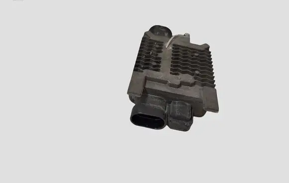 Volvo V60 Coolant fan relay 940009301 560003056716