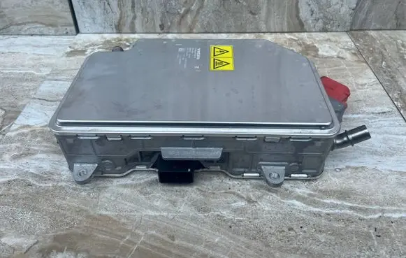 Volvo C40 Voltage converter inverter 32383807 5FAB23640579