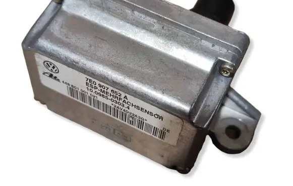 Volkswagen Touareg I ESP acceleration yaw rate sensor 7E0907652A 10098503034 448801001021