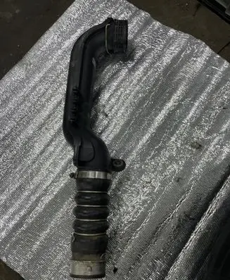 Volkswagen Golf V Intercooler hose/pipe 3C0145770E