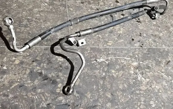 BMW 1 E82 E88 Power steering hose/pipe/line 6771879