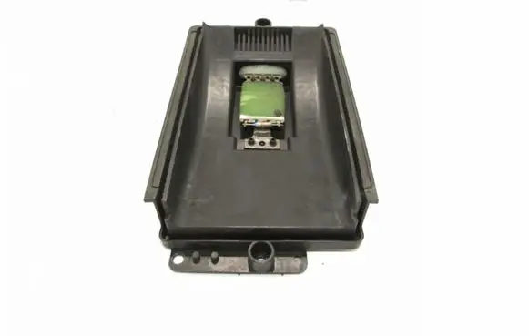 Volkswagen Polo III 6N 6N2 6NF Heater blower fan relay Nusitrynę.