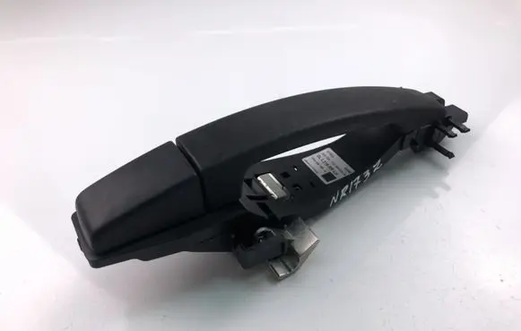 Land Rover Discovery 3 - LR3 Front door exterior handle DLL319RRLH