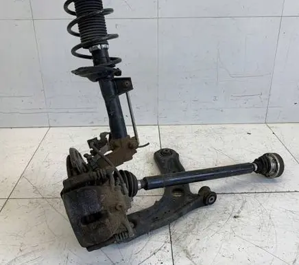 Volkswagen Golf VII Front suspension assembly kit set 5Q0256Q 5Q0413023GQ 1K0407272SP