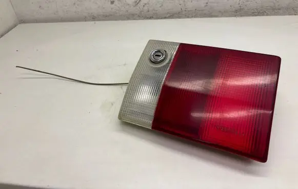 Audi 80 90 B3 Tailgate rear/tail lights 893945094F