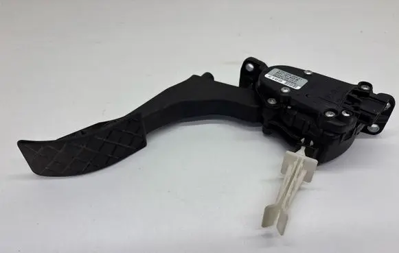 Volkswagen Bora Accelerator throttle pedal 6Q1721503B