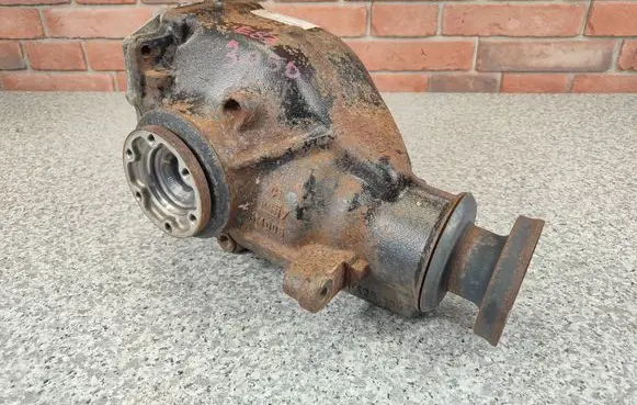 BMW X3 E83 Rear differential 7544794