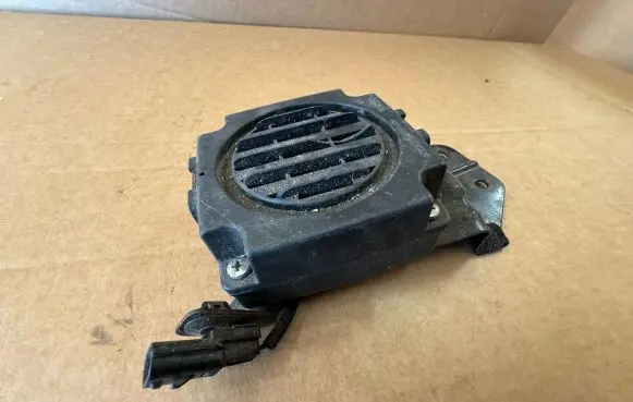 Nissan Leaf I (ZE0) Alarm system siren 281H03NF0A EAB863A