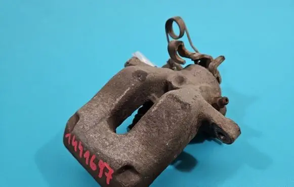 Rear brake caliper