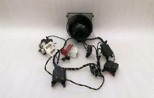 Porsche 911 997 Heater blower motor/fan resistor 99662410703