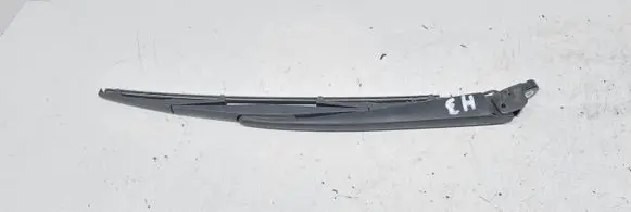 Honda CR-V Rear wiper blade arm