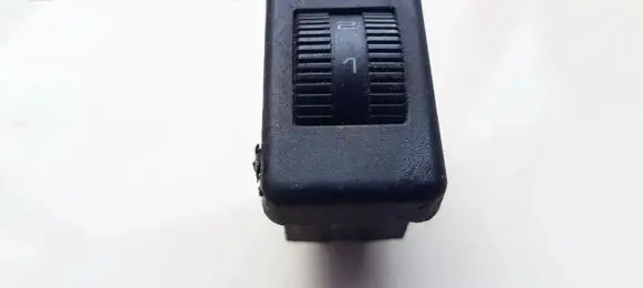 Volkswagen PASSAT B3 Headlight level height control switch 357941333