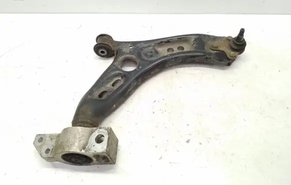 Volkswagen Tiguan Front lower control arm/wishbone