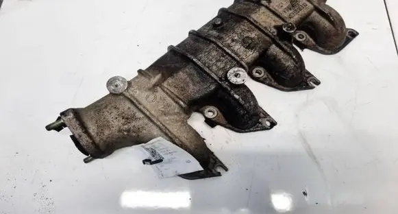 Peugeot 307 Intake manifold 9635616310