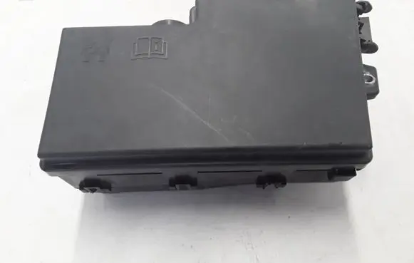 Volvo C70 Fuse module