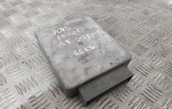 Ford Focus Engine control unit/module YS4F12A650PA