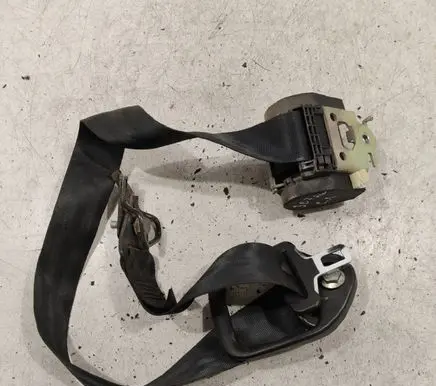 Peugeot 307 Middle seatbelt (rear) 96479973XX