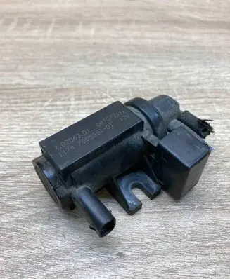 BMW 3 E90 E91 Turbo solenoid valve 7805391