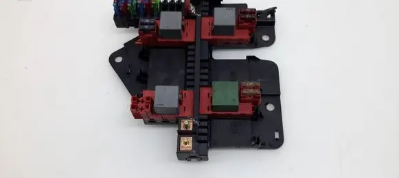 Mercedes-Benz ML W163 Fuse module A1635450405