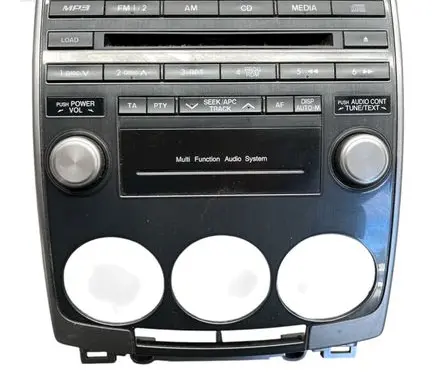 Radio/CD/DVD/GPS head unit