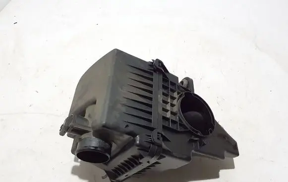 Mazda CX-3 Air filter box S552133AY