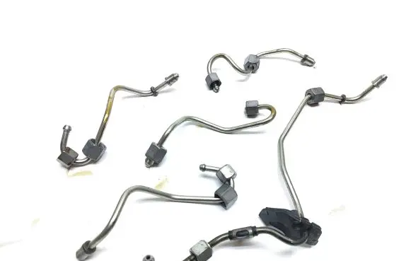Renault Espace V (RFC) Fuel line pipe