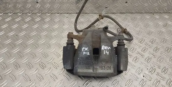 Toyota RAV 4 (XA40) Front brake caliper 
