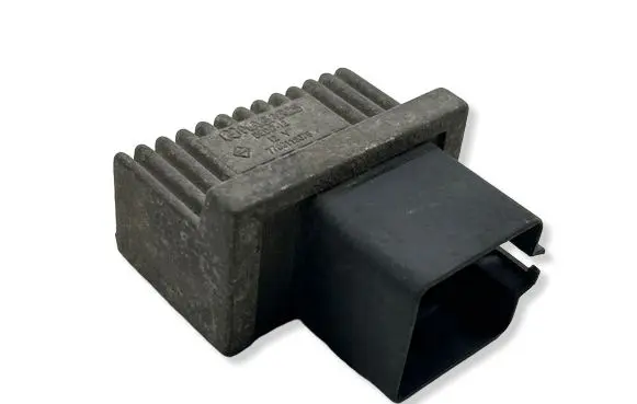 Renault Laguna II Glow plug pre-heat relay 7700115078