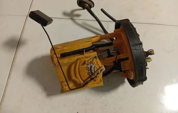 Peugeot 406 In-tank fuel pump 