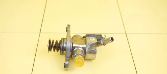 Opel Astra K Fuel injection high pressure pump 12673450 B14XFT