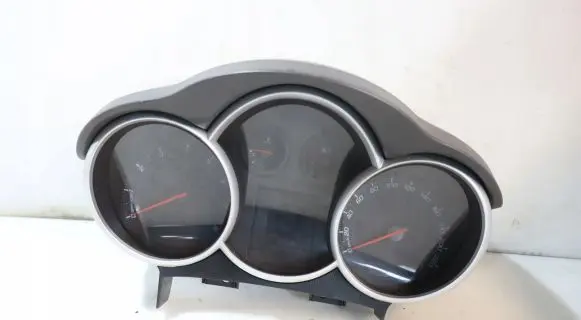 Chevrolet Cruze Clock 