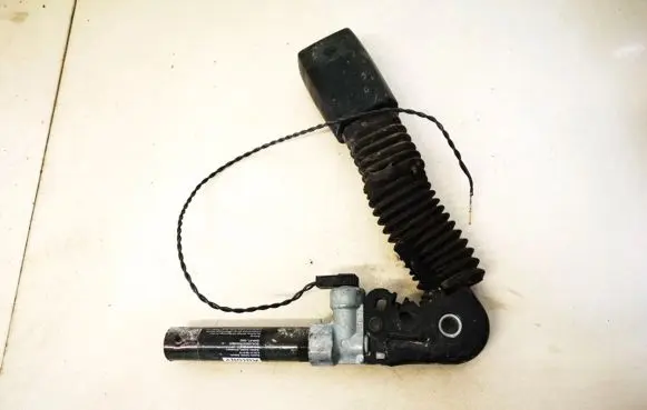 BMW 7 E65 E66 Front seatbelt buckle 563067417c