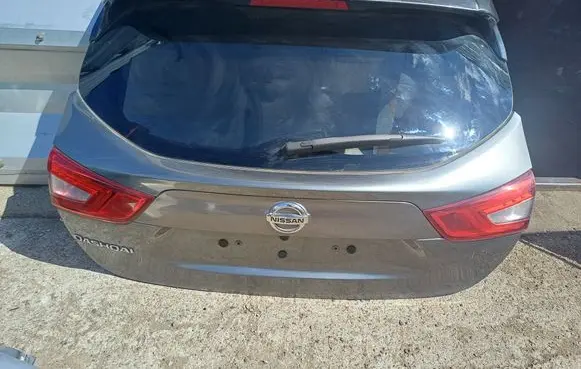 Nissan Qashqai Tailgate/trunk/boot lid