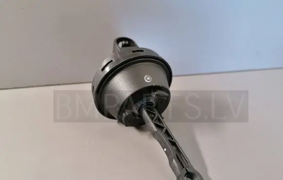 Vacuum air tank