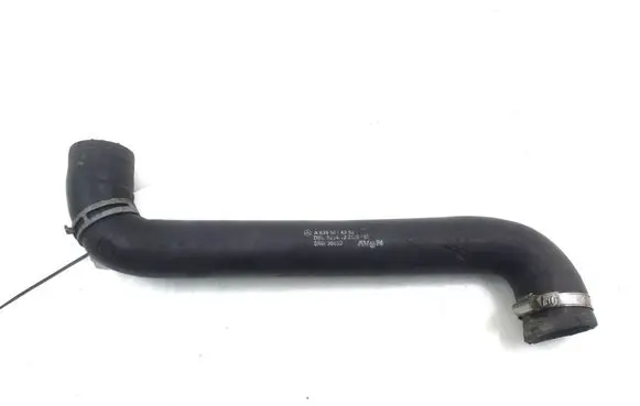 Engine coolant pipe/hose