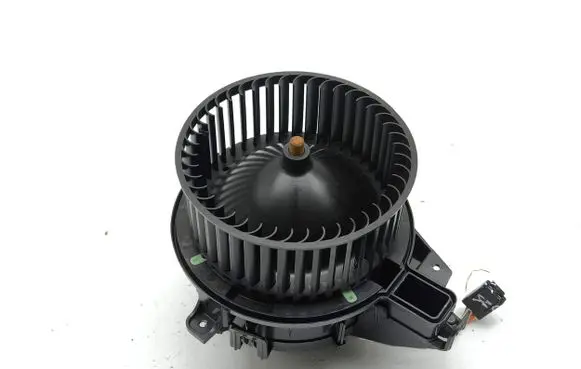 Audi A1 Heater fan/blower 2Q2820021A 1WW4230 T27842B