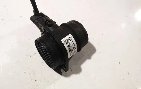 Volkswagen Golf IV Mass air flow meter 0280217121
