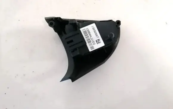 Chevrolet Cruze Steering wheel buttons/switches 13292667
