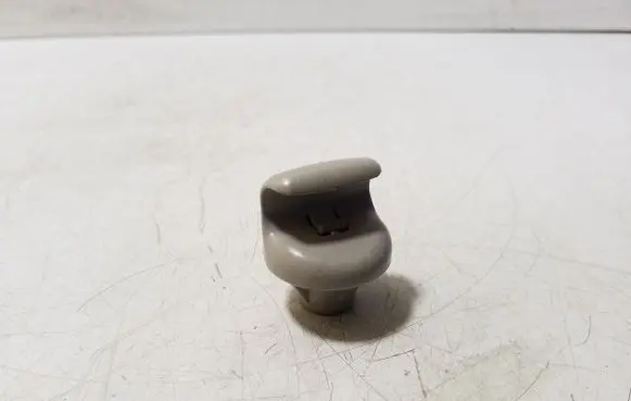 Nissan Navara D23 Sun visor clip/hook/bracket 