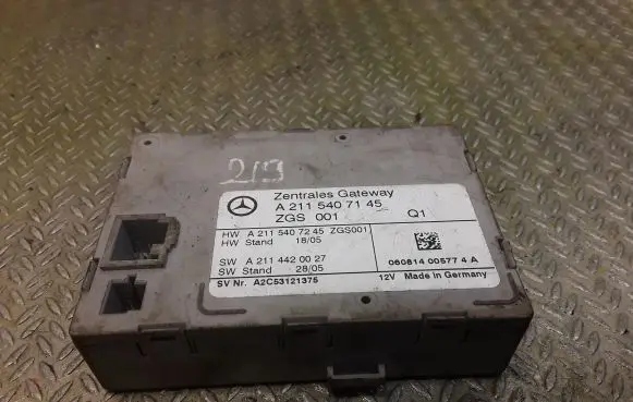 Mercedes-Benz CLS C219 Gateway control module 2115407145 A2115407145