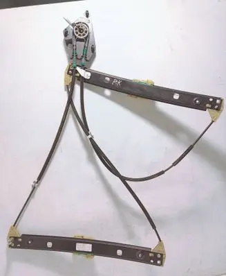 Audi A1 Front door electric window regulator 8X3837461 30042012 102192234105