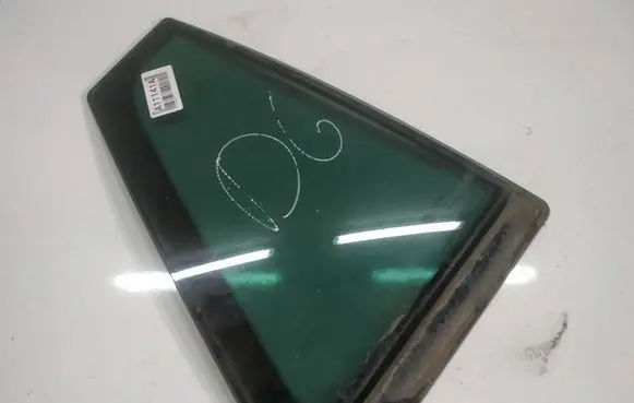 Opel Insignia A Rear vent window glass AS3
