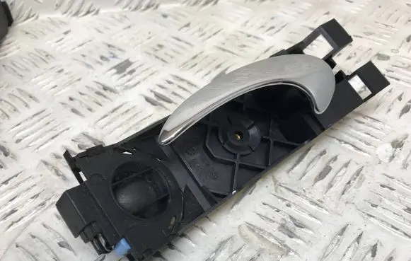 Jaguar XJ X308 Rear door interior handle R30213 LNC4151AA