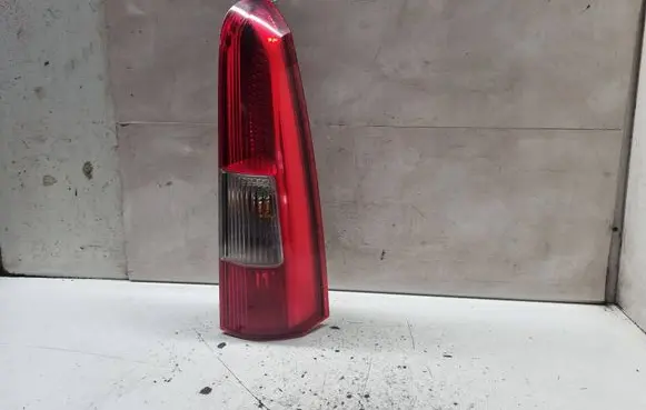 Volvo V70 Rear/tail lights 9154494