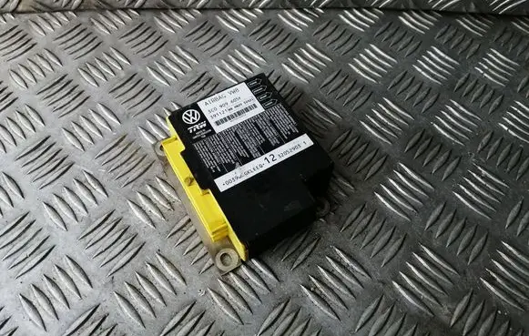 Volkswagen PASSAT B6 Airbag control unit/module 3C0909605F