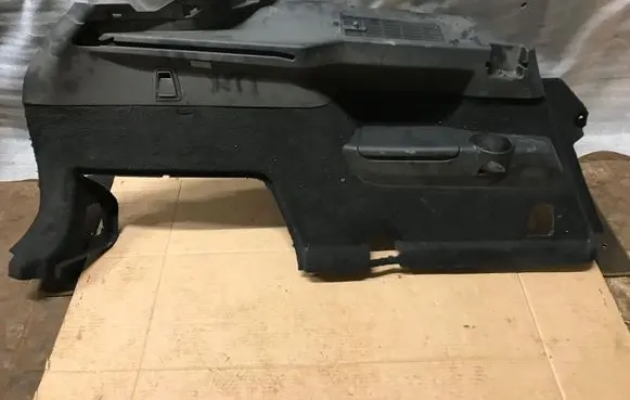 Volvo XC90 Trunk/boot side trim panel 31377857