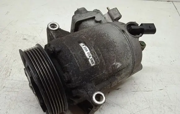 Seat Ibiza IV (6J,6P) Air conditioning (A/C) compressor (pump) 5N0820803