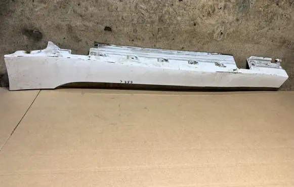 BMW Z4 E89 Sill 7192057